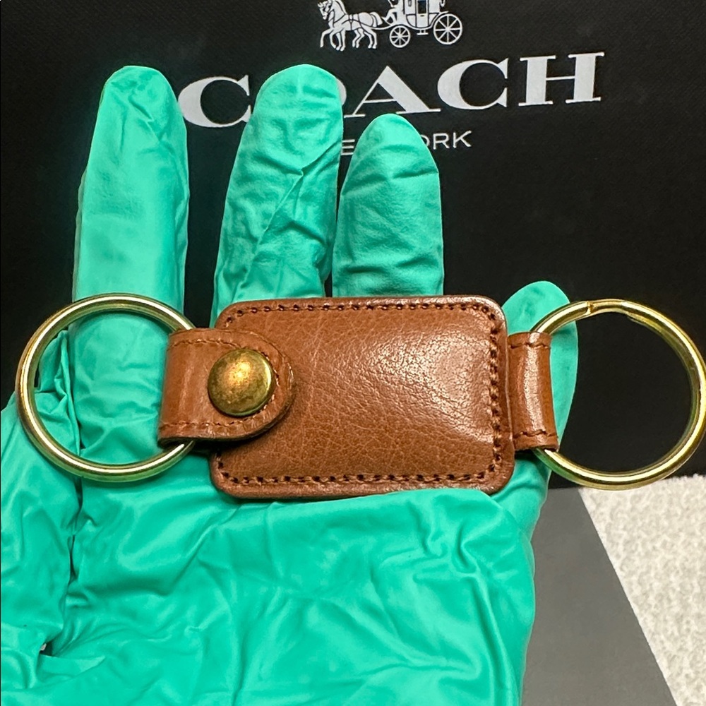 Coach puffy Brown Leather Key Holder with gold hardware